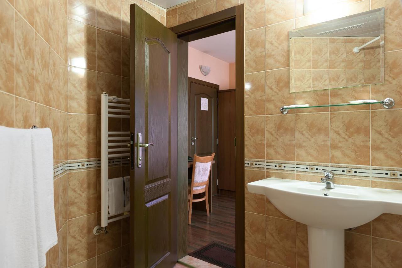 Family Gerdjika Otel 3*